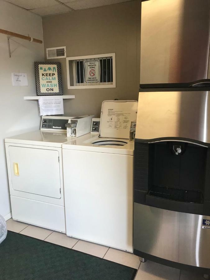 Lazy U Motel Rapid City Εξωτερικό φωτογραφία